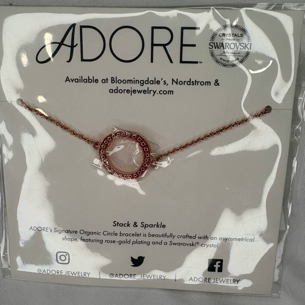 Adore Signature Organic Circle bracelet- Rose gold plating w/ Swarovski Crystal